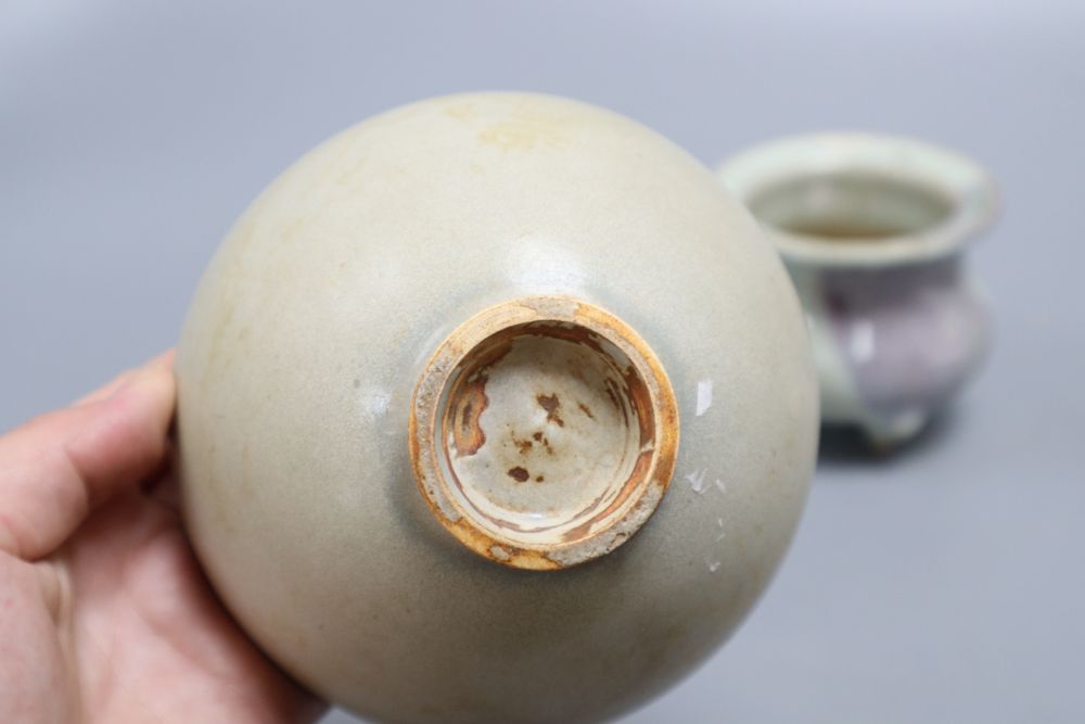 A Chinese three footed censer and a bowl, diameter 12cm